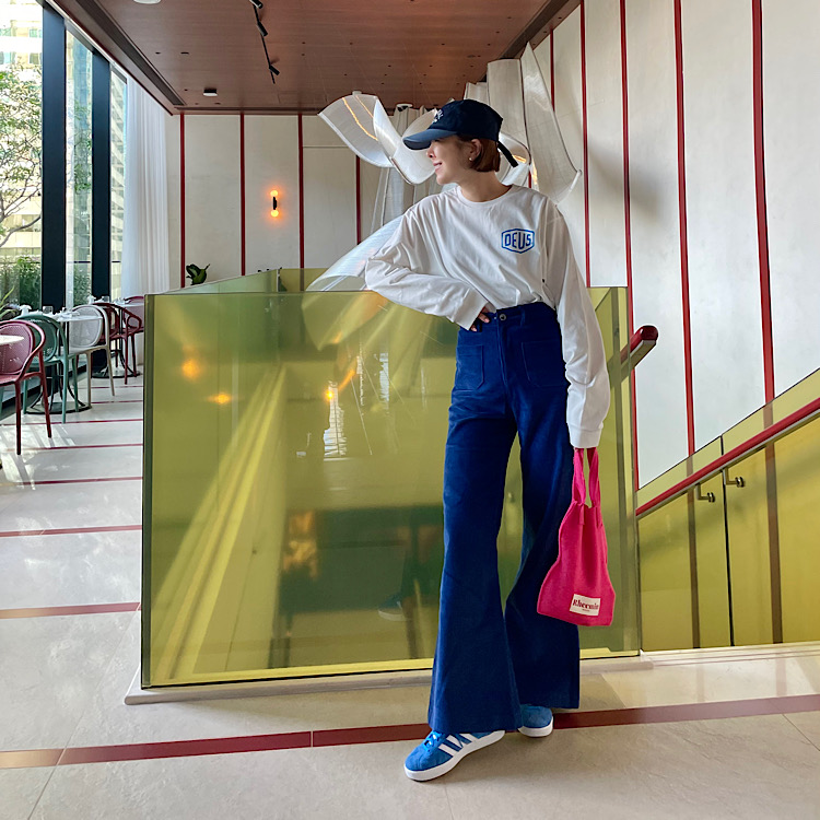 corduroy high waist patch Bootscut Pants - NAVY BLUE,VIVID PINK