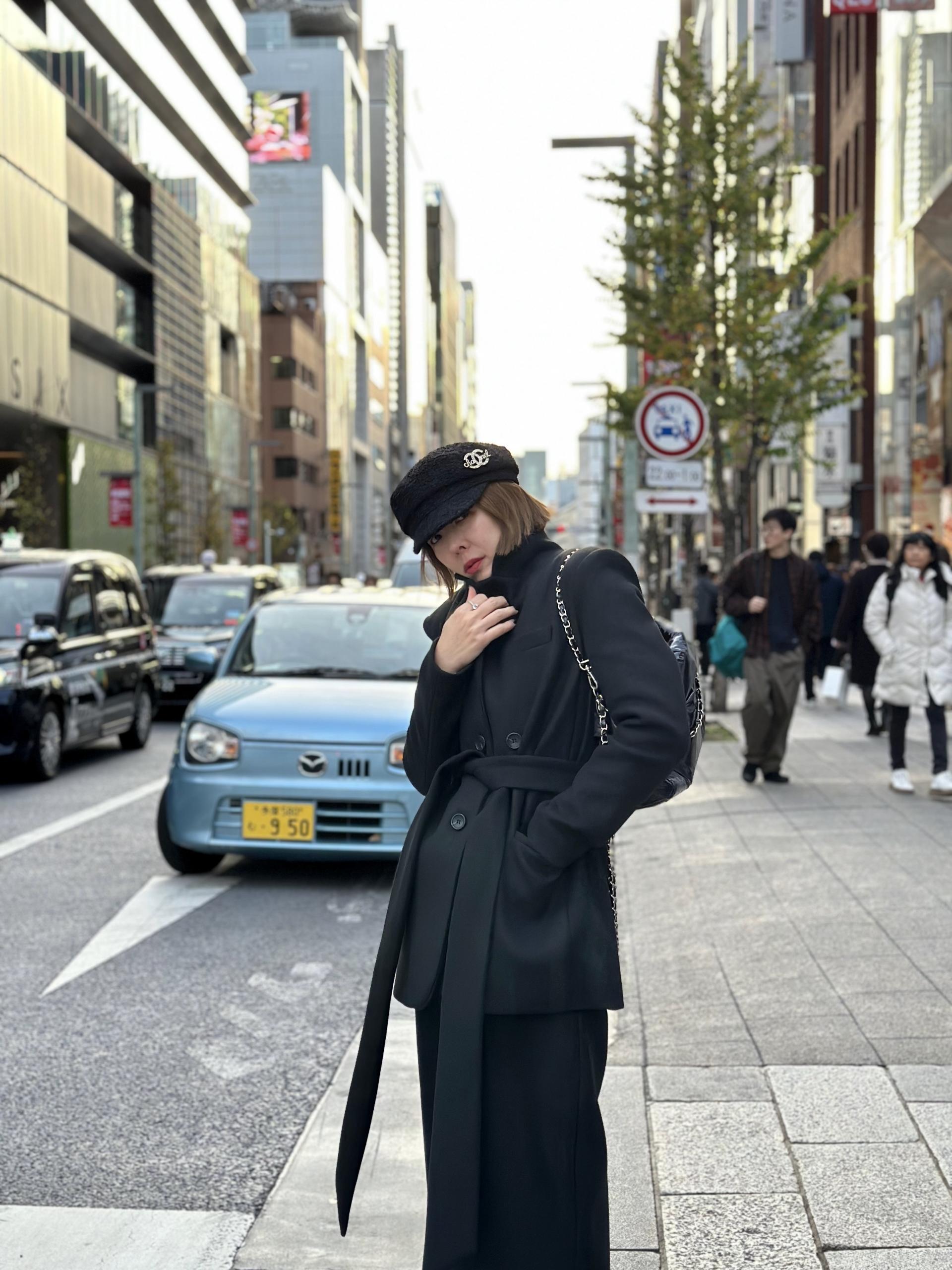 DOUBLE MUFFLE BELTED JAKET COAT - BLACK